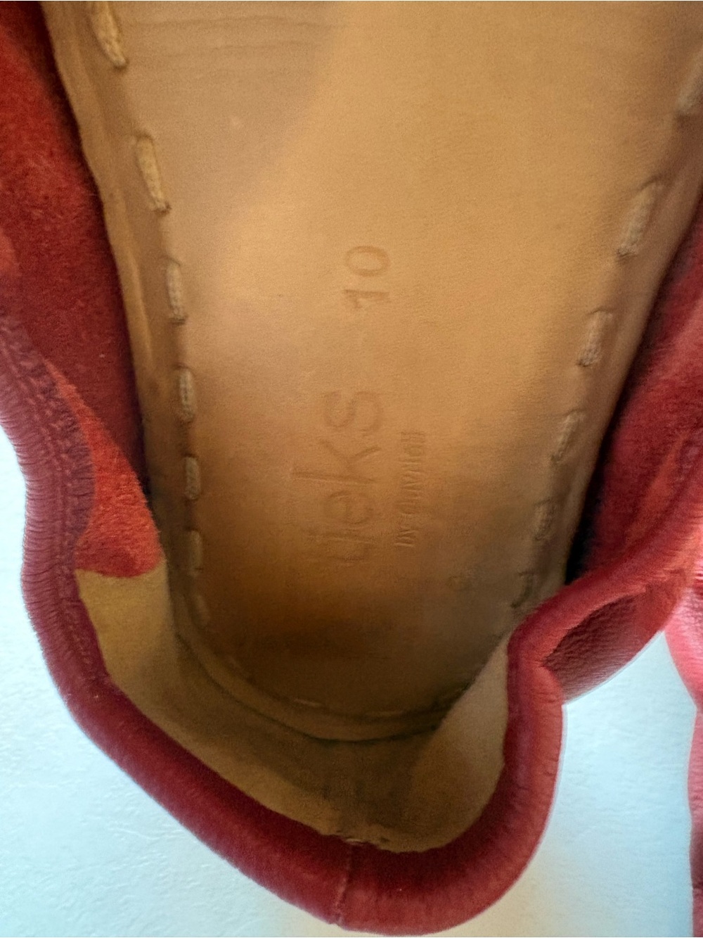 Red Tieks ~ size 10 - Picture 5 of 13